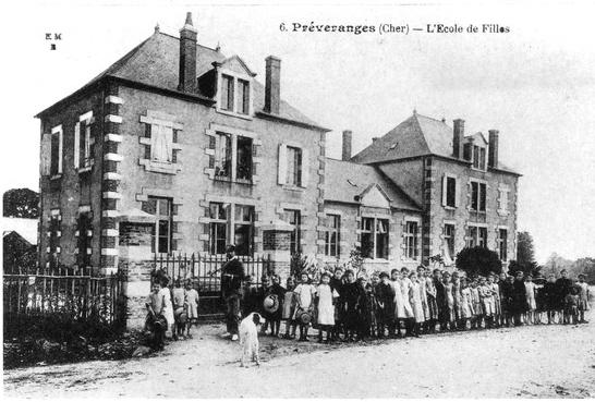 Ecole des filles construite en 1904